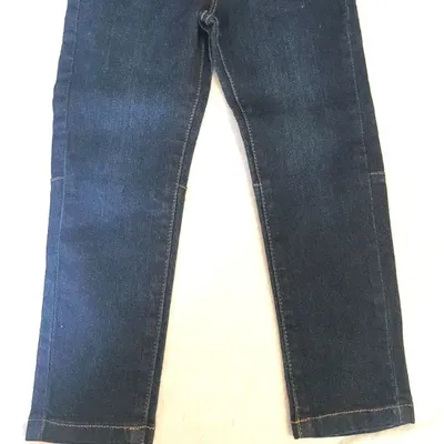 Jeans garçon 5 ans Etat Neuf